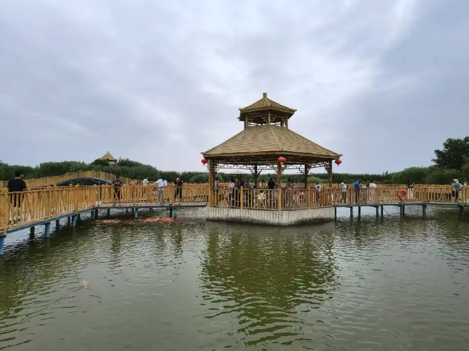 5_Bosten Lake