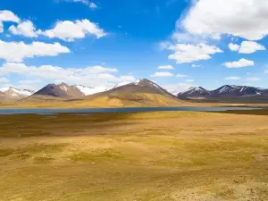 Tanggula Mountains