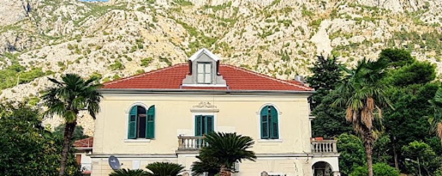 Kotor beach