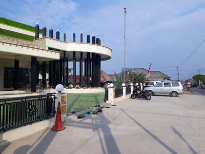 Masjid Raya Al Istiqomah Mendo Barat