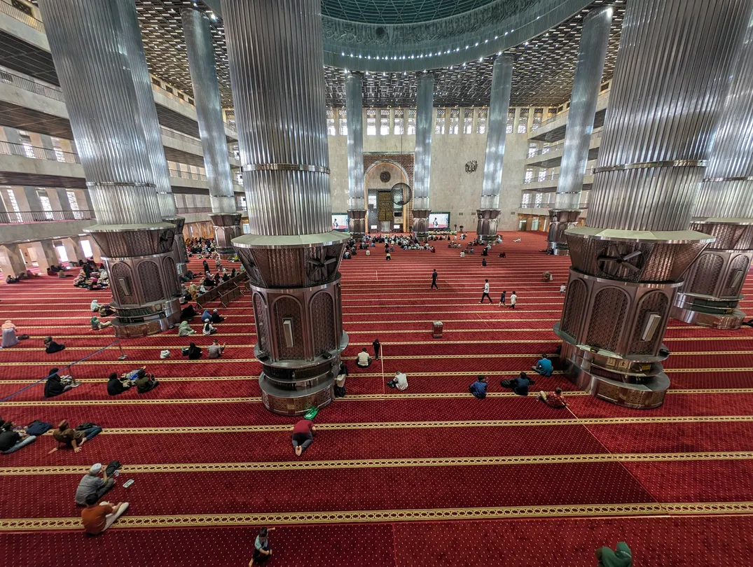5_Istiqlal Mosque