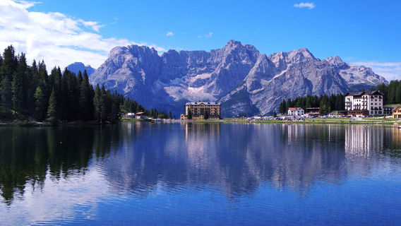 Lake Misurina