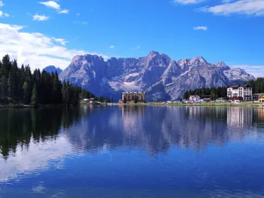Lake Misurina