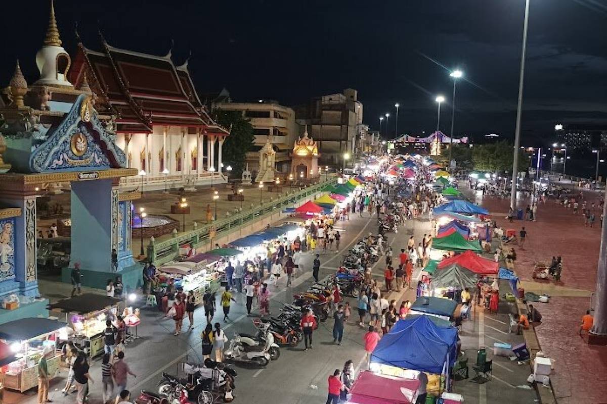 ตลาดศาลเจ้า
