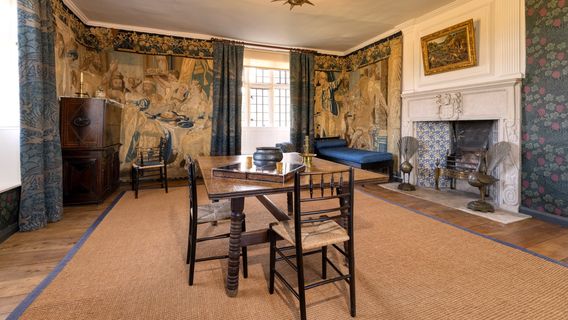 Kelmscott Manor