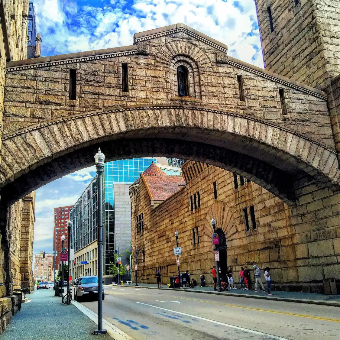 Các khách sạn gần Allegheny County Courthouse