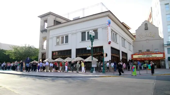 5_The Plaza Theatre