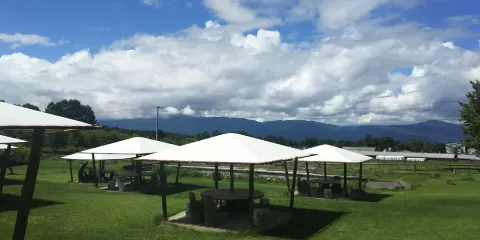 Yatsugatake Farm Stand