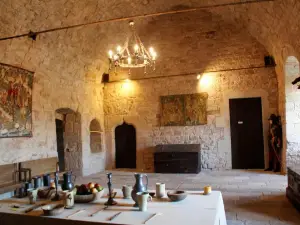 Montaigut Castle