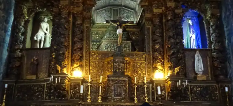 シャベシュのホテル