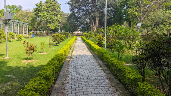 Company Garden Ayodhya Cantt