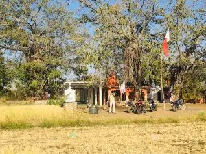 Jay Guru Maharaj Temple Temjhira A