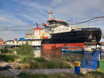 Giv Boats