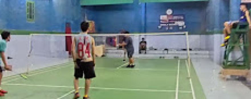 Gedung Badminton Wakini