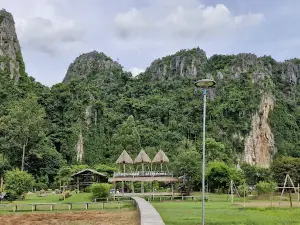 น้ำตกขุนห้วยเทิน