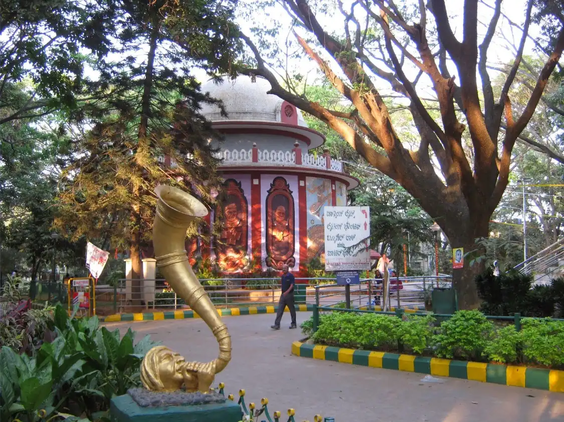 Hotels near Bull Temple Rd
