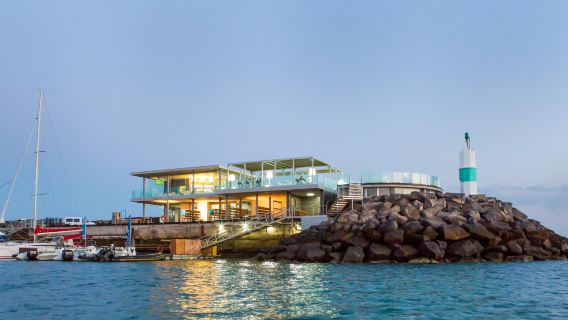 Deep Blue Dive Center