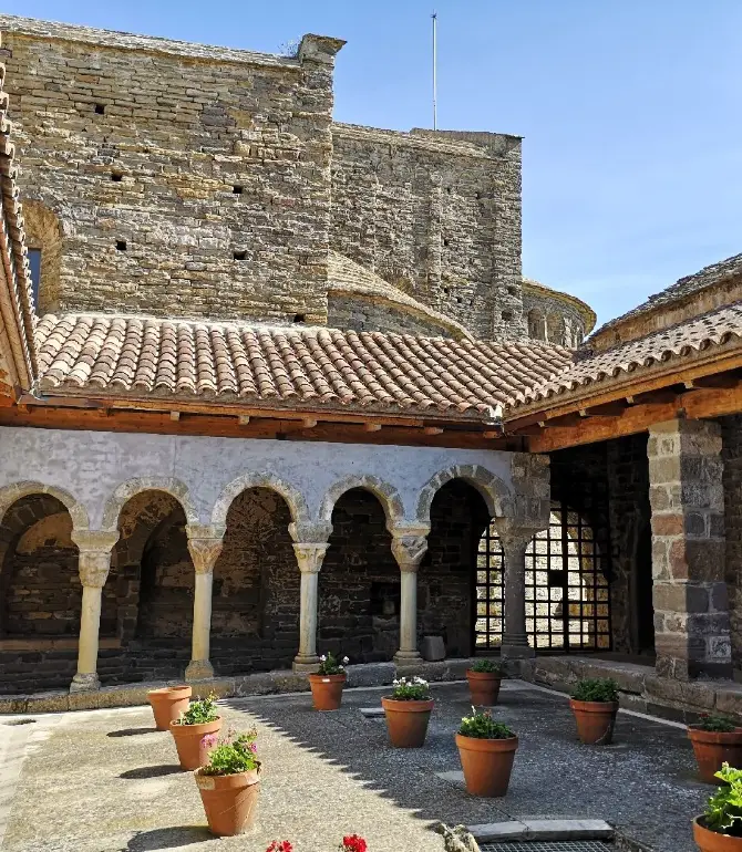 Tavernoles