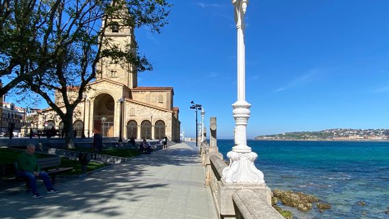 Playa de San Lorenzo