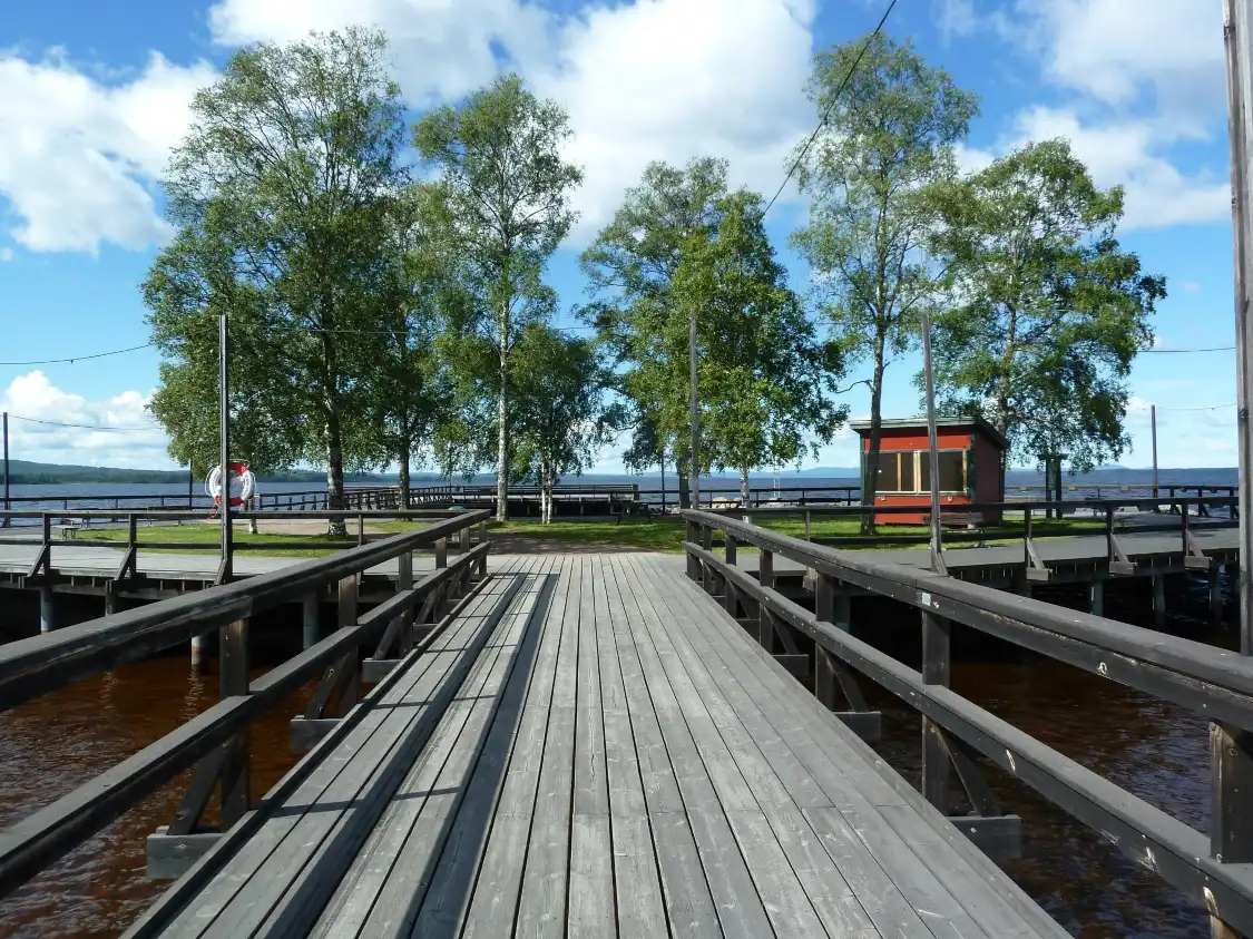 Hotels near Rattviks langbrygga
