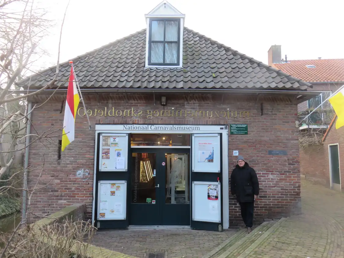Hotels near Oeteldonks Gemintemuzejum