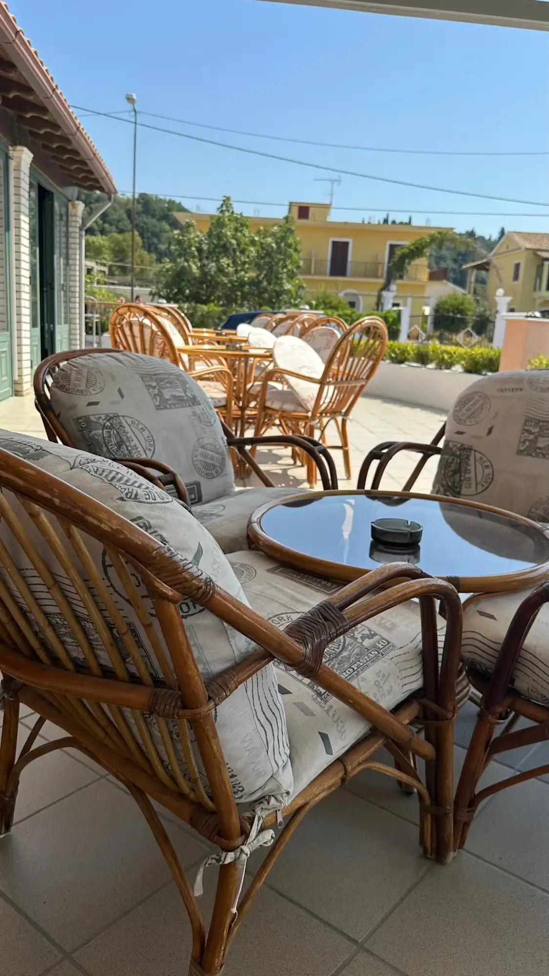 Hotels near Siesta Bar