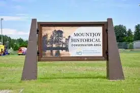 Hotels near Mountjoy Historical Conservation Area