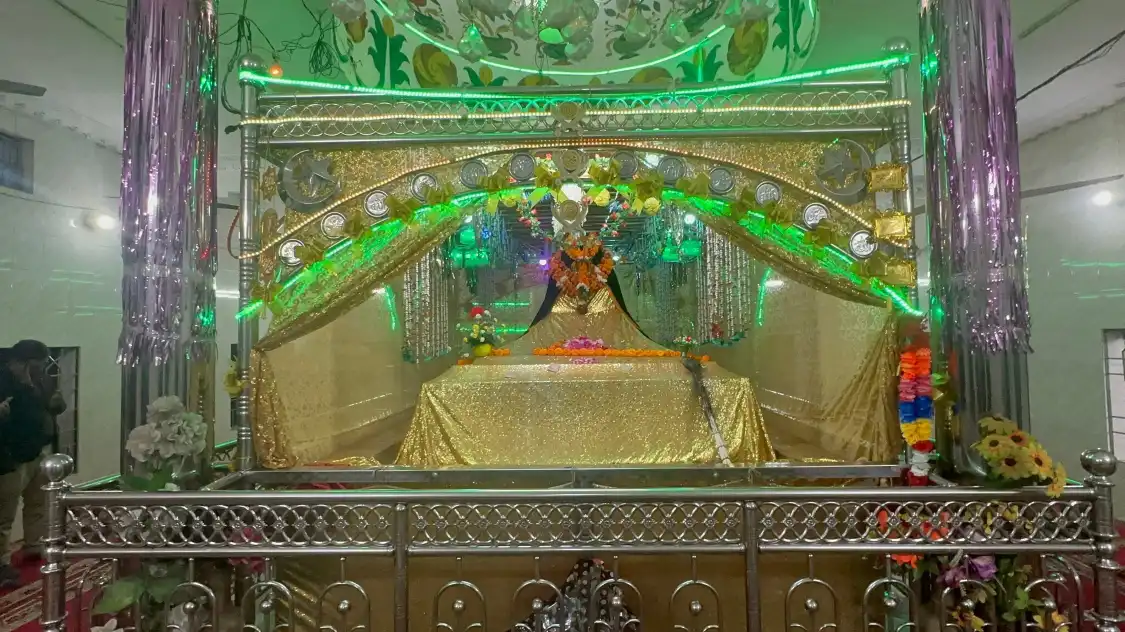 Hotels near Bayazid Bostami Mazar