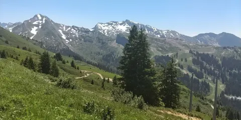 Les Lindarets Village des Chevres