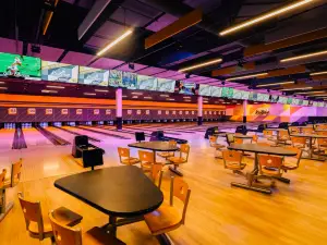 KingPins Family Entertainment Center