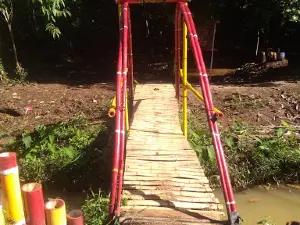 WISATA ALAM PEMANDIAN AIR PANAS