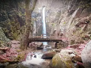 Kamena Waterfall