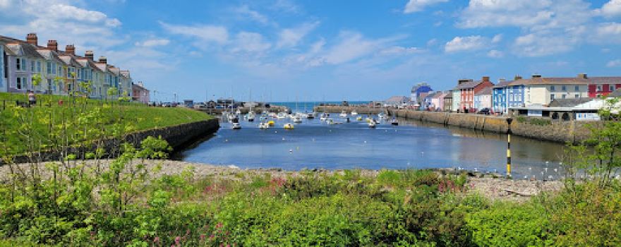 Aberaeron Beach