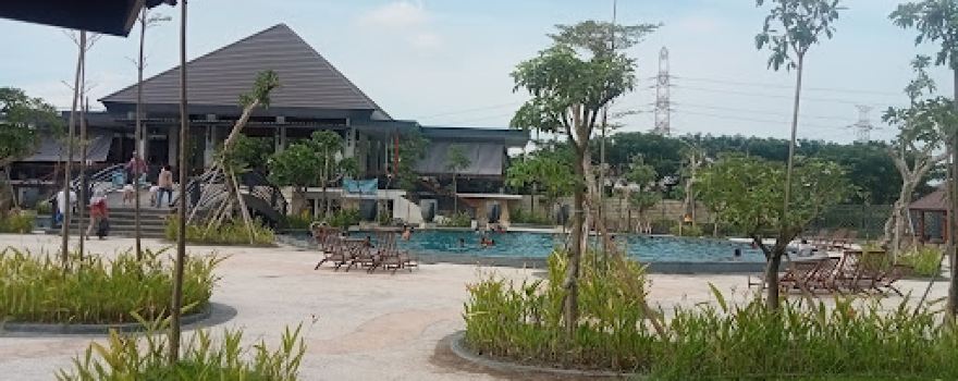 DNV POOL GARDEN