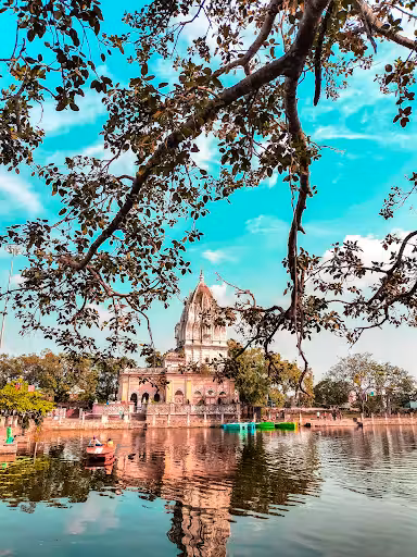 Loty Sofia Darbhanga