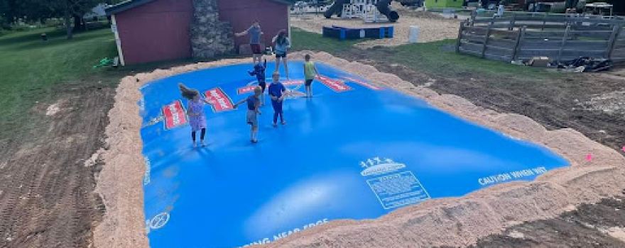 Hucklberry Acres Campground & Huck's Sports Grill