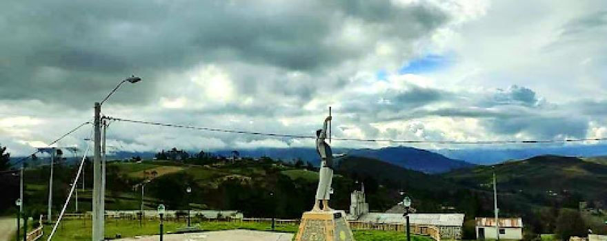 Monumento a Fernando Daquilema
