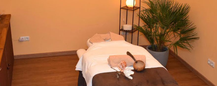 Kleine Wellnessoase Michaela Peschl