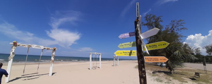 Pantai Hiburan