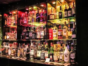 ナイト・ライダーズ・ディスコセク・エンテベ