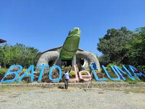 Bato de Luna Art Gallery