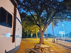 Bayou Boeuf RV & Campgrounds