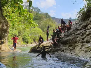 Bakngeb River Cave