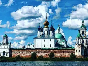 Avraamiyev Bogoyavlenskiy Monastyr'