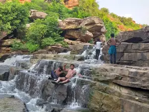 skundmata dham kandein