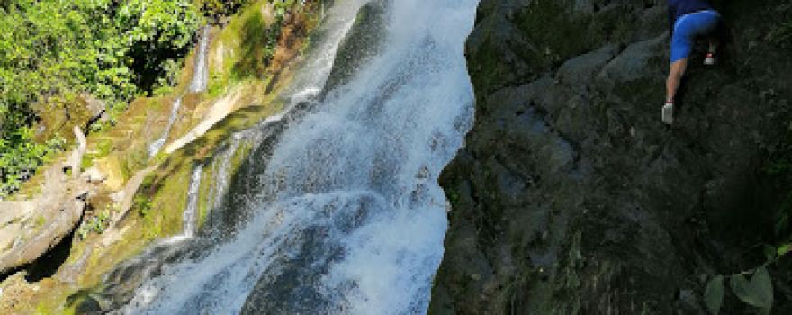 Cascada La Azufrada