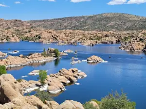 Watson Lake Park