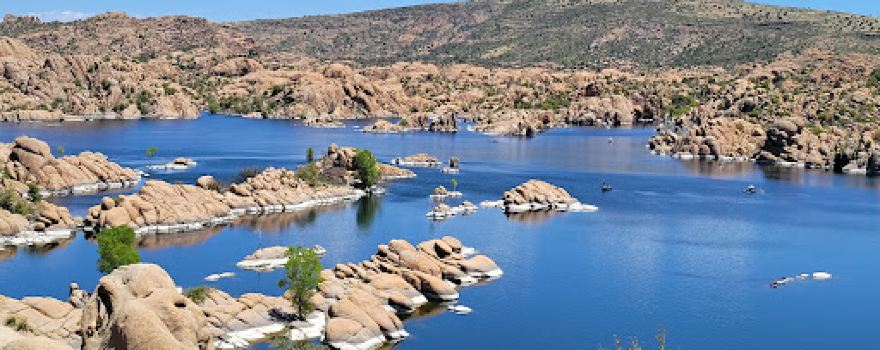 Watson Lake Park