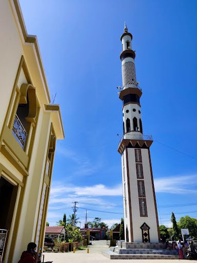Masjid Besar Al Muttaqin Siwa