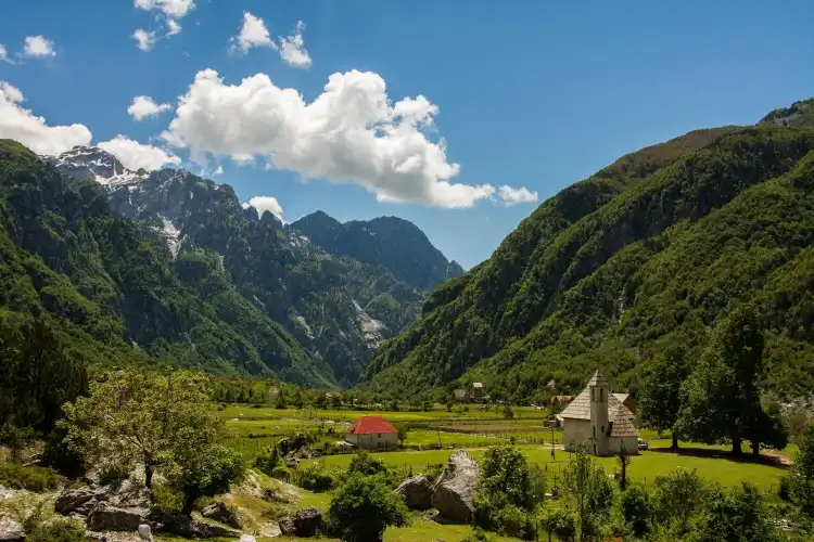 Các khách sạn gần Theth National Park